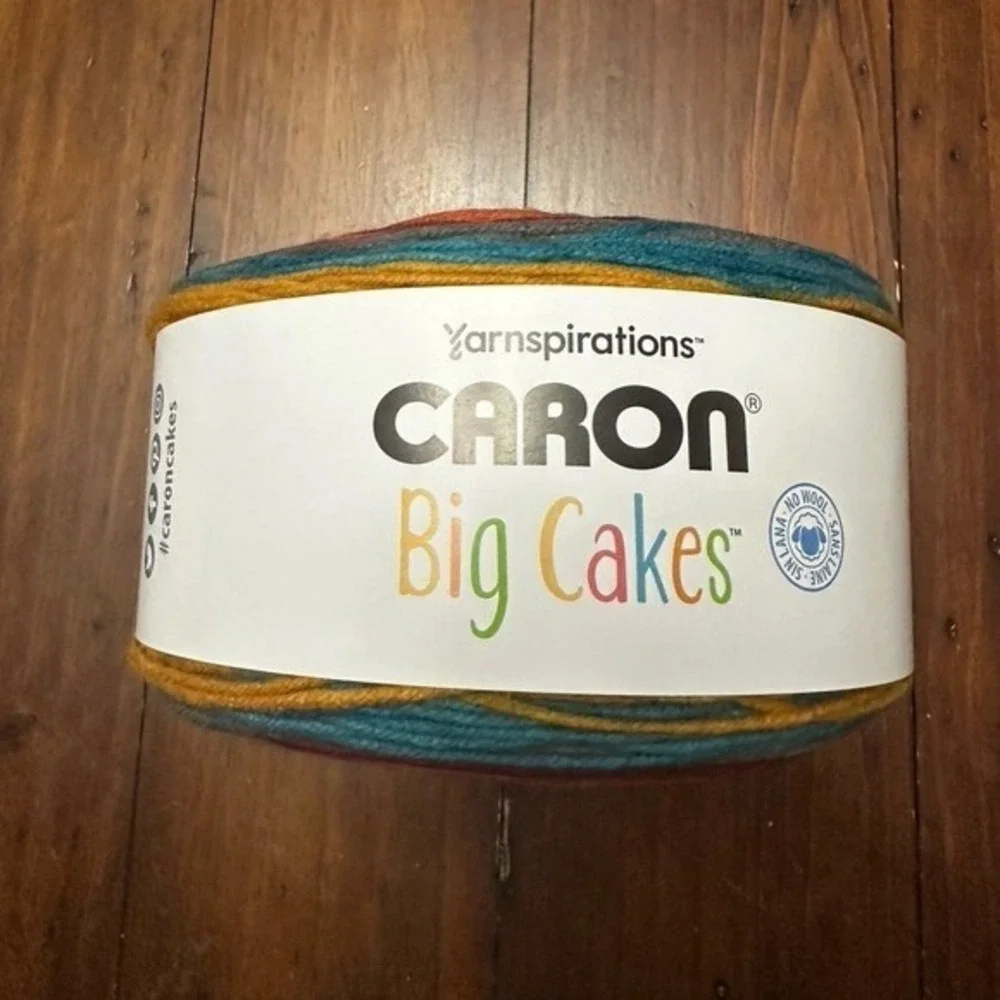Caron Big Cakes Yarn Toffee Brickle Acrylic Blend 603 yds 2 Cakes